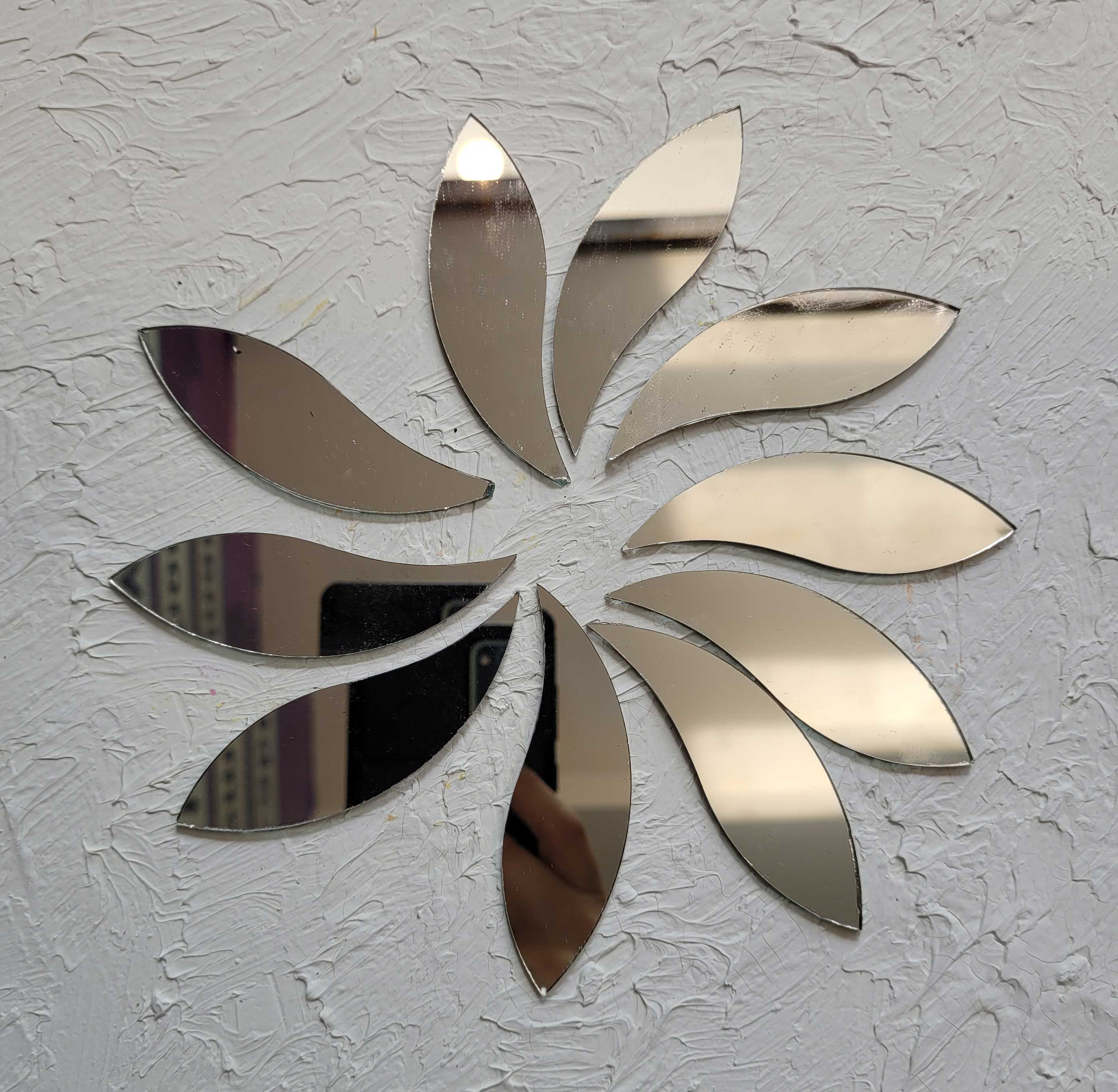 آیینه های برش خورده